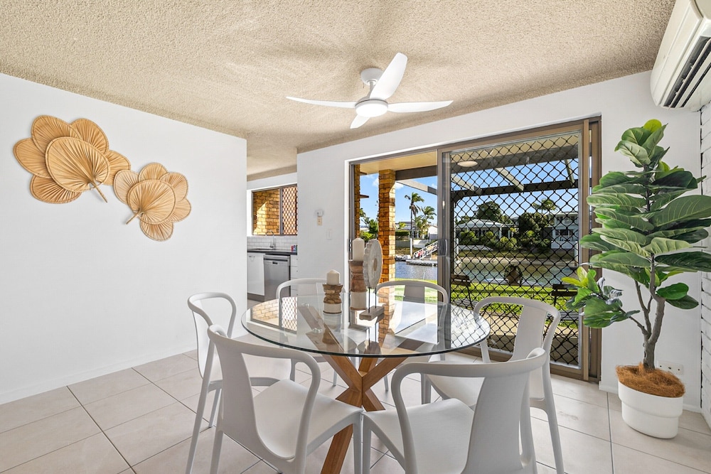 3-bed Waterfront Apartment With Private Patio