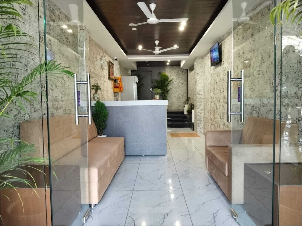 The Avinya Hotel