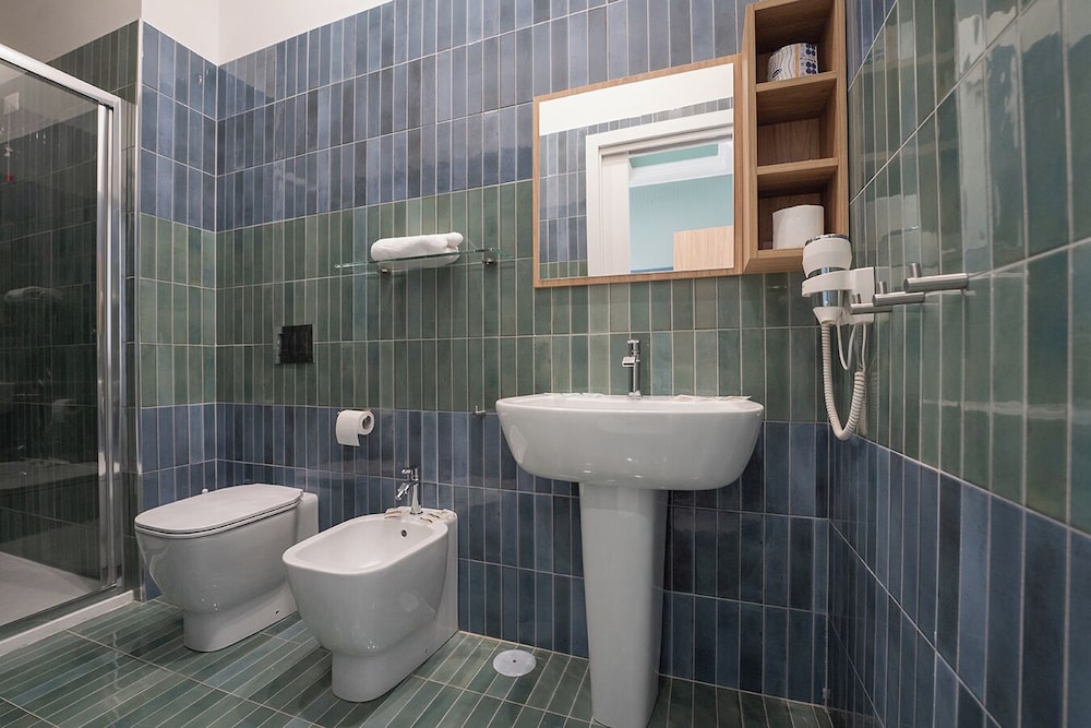 H. G. Boutique Toledo Napoli Centro by ClaPa Group Dislocated Hospitality