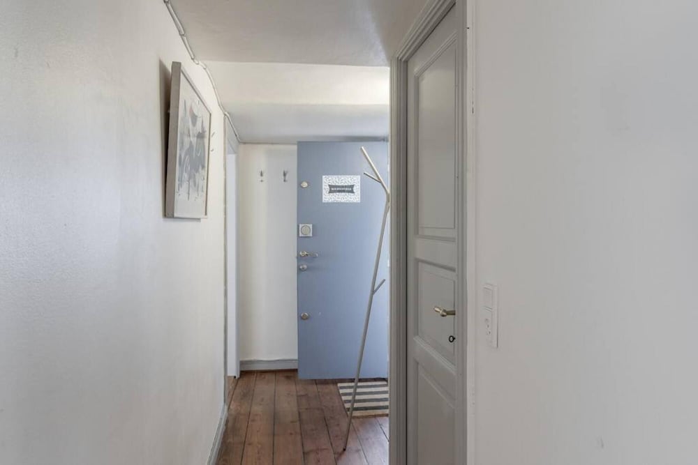 Apt Centrum of CPH 50M to Metro w Balcony view 2