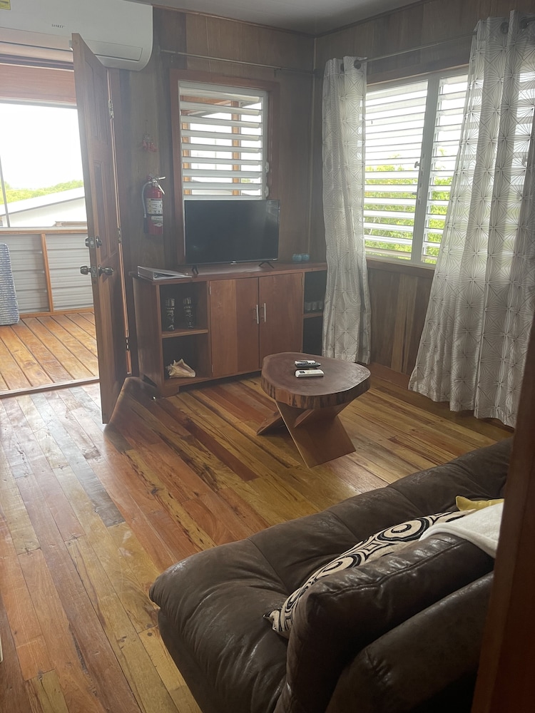 Photo 18