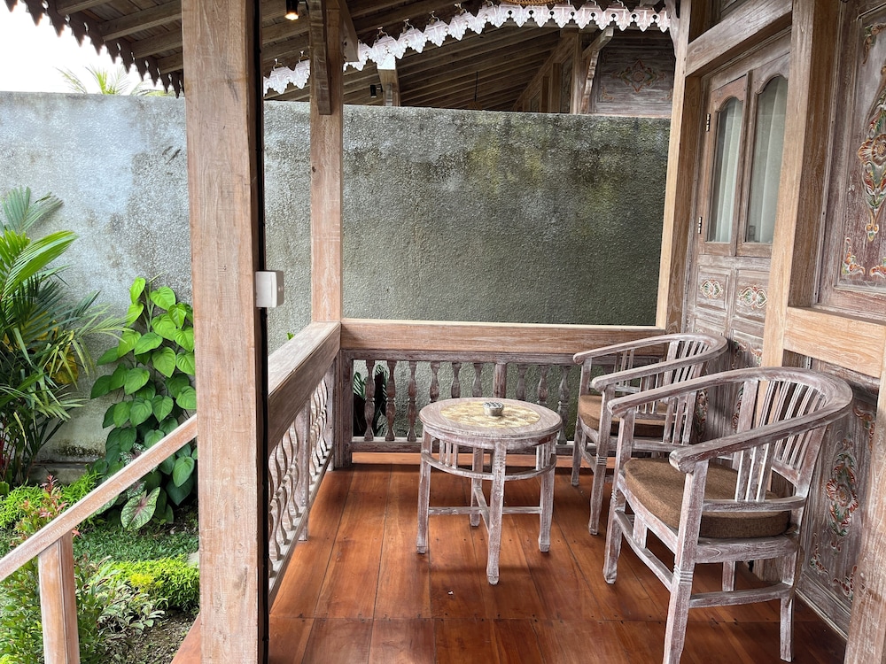 Gunung Gelagah Ubud Villas by EPS