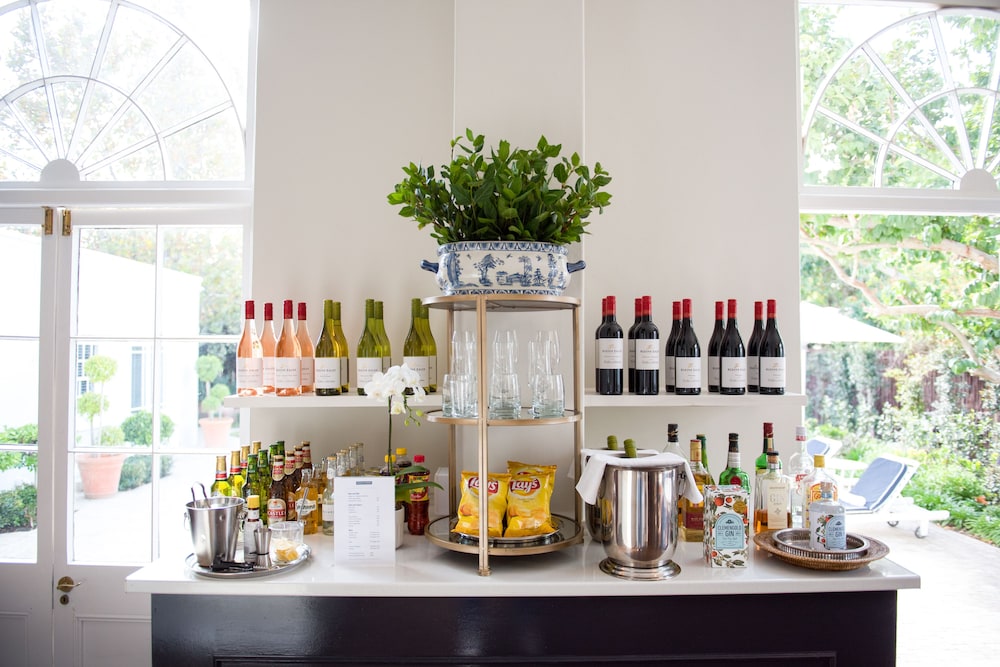 River Manor Boutique Hotel 5