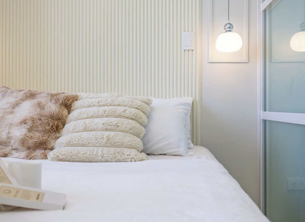 Chic Studio With Balcony & City View Near Airport