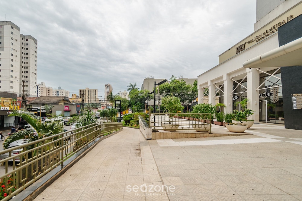 BLI - Complete Condominium With gym and Pool in Goiania