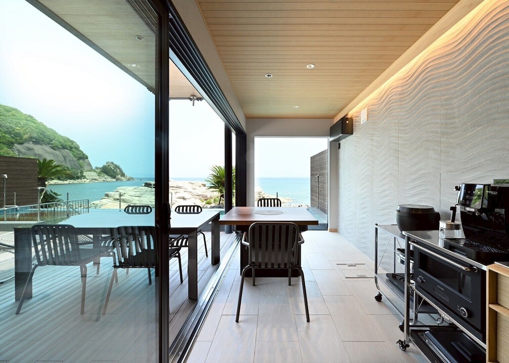 SIOKUMIHAMA Sea Side Villa HAMATSUZURI