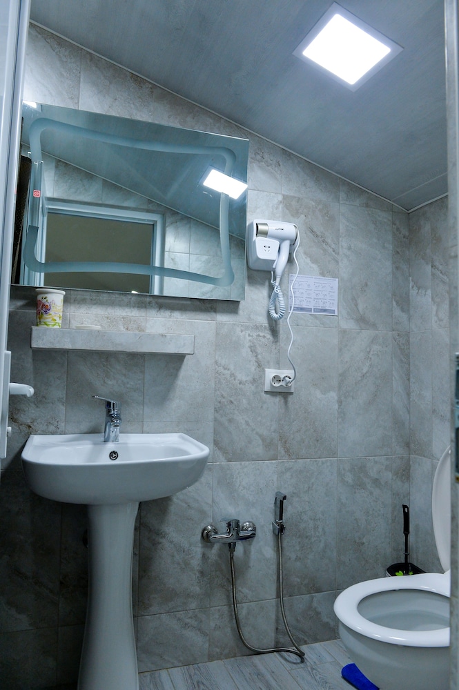 Photo 44
