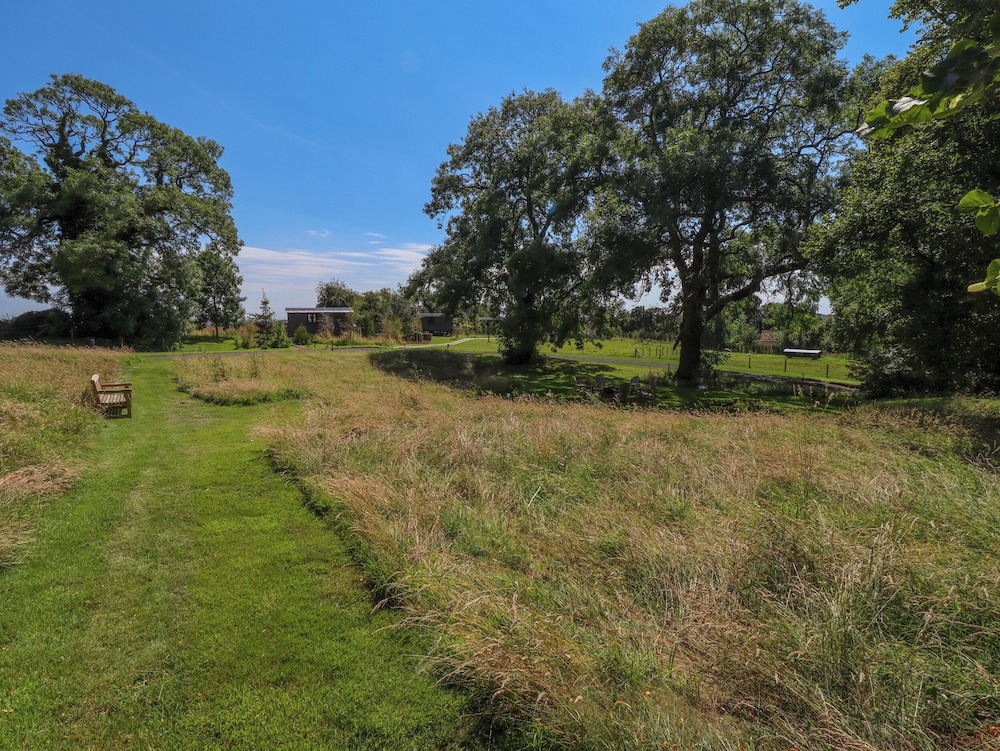 Limetree Luxury Glamping Southdown
