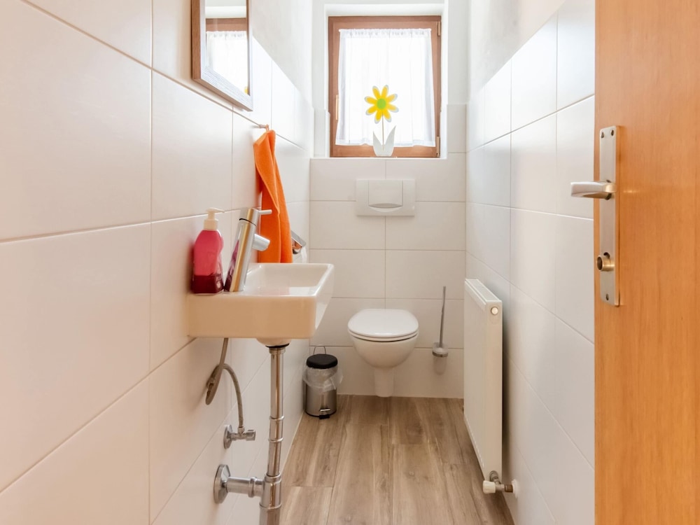 Chalet in Hainzenberg Near Ski Slopes