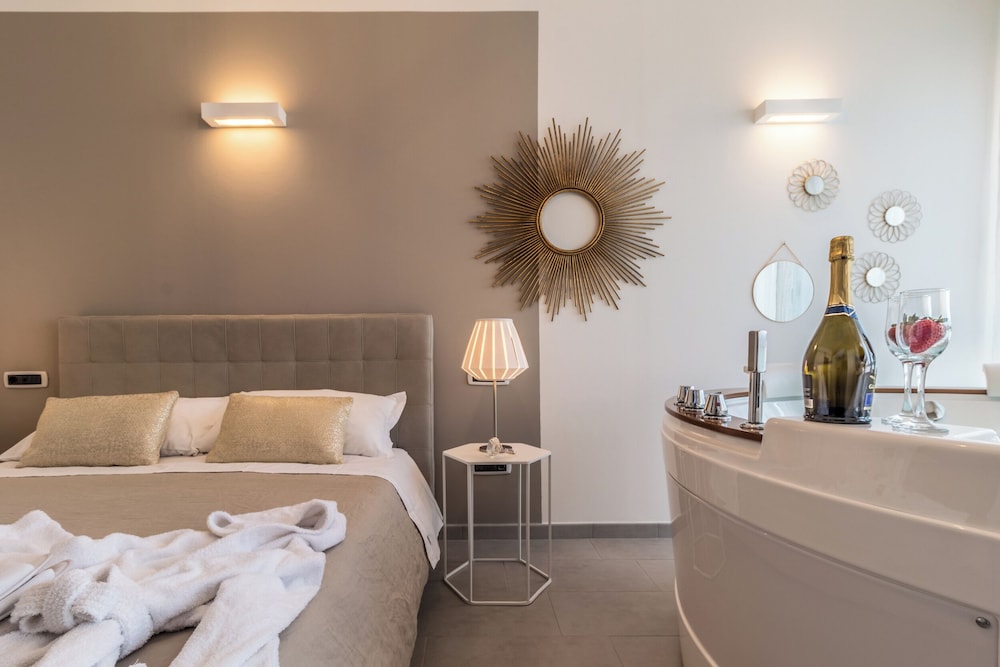 4 Star Suite SPA