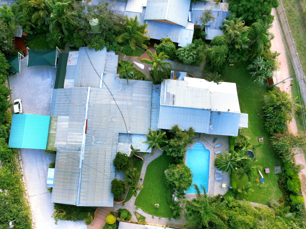 Palmwood Lodge