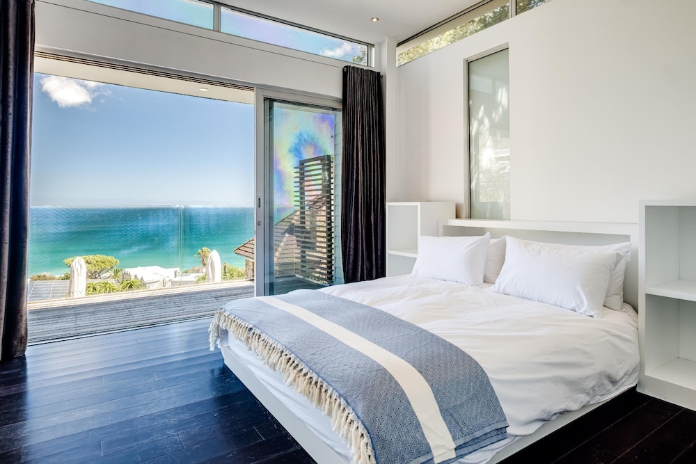 3bed Apt 4-min to Llandudno Beach Backline Views