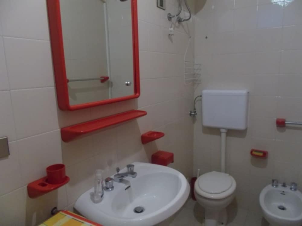 Comfortable Apartment Near the Beach