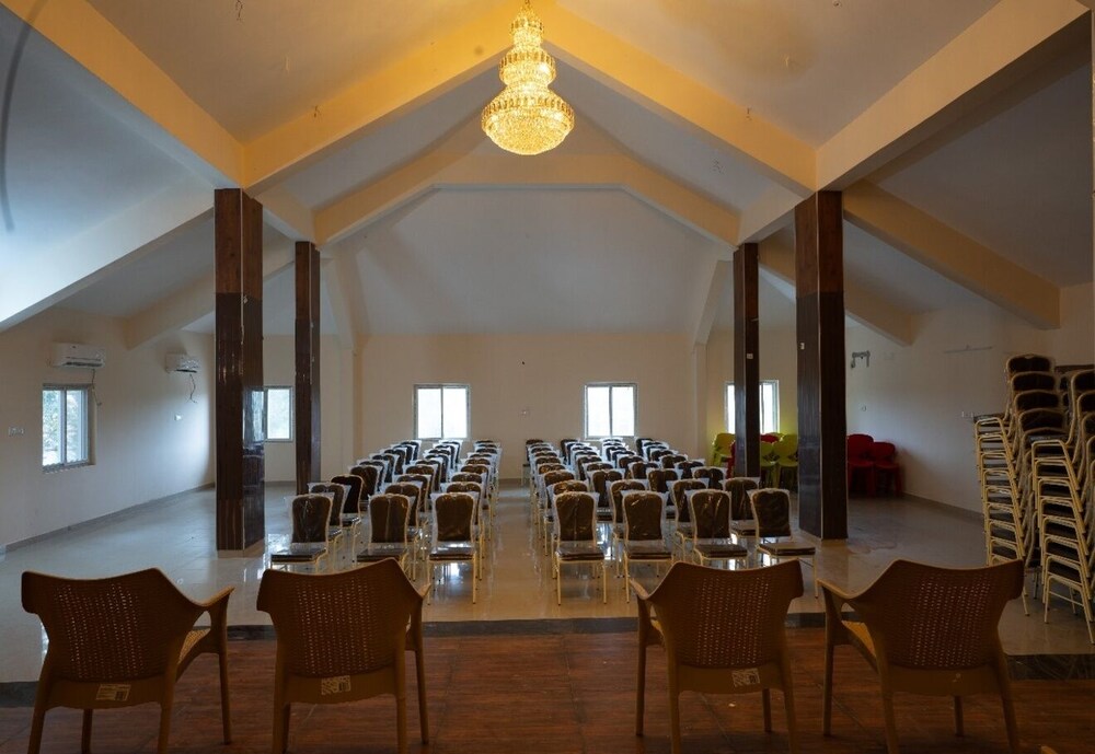 MSB Silver Spring Resort