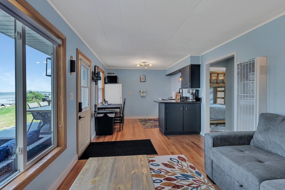 Rizzy's on the Lake - Property Image 73