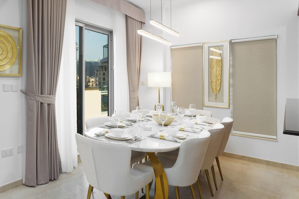 Maison Privee - Exclusive Duplex Villa with Panoramic Terrace Overlooking Burj Khalifa