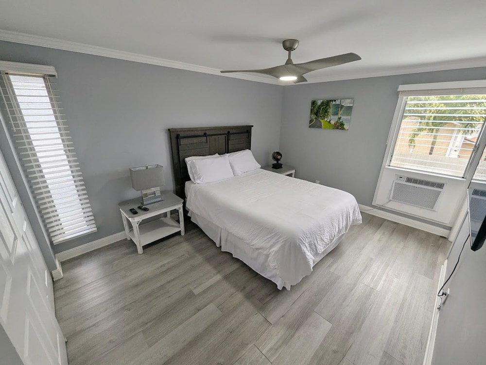 Topspots - Paradise Getaway 2-min Drive to Beach