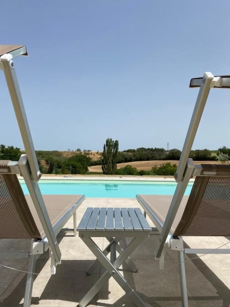 VILLA RINA GUEST HOUSE