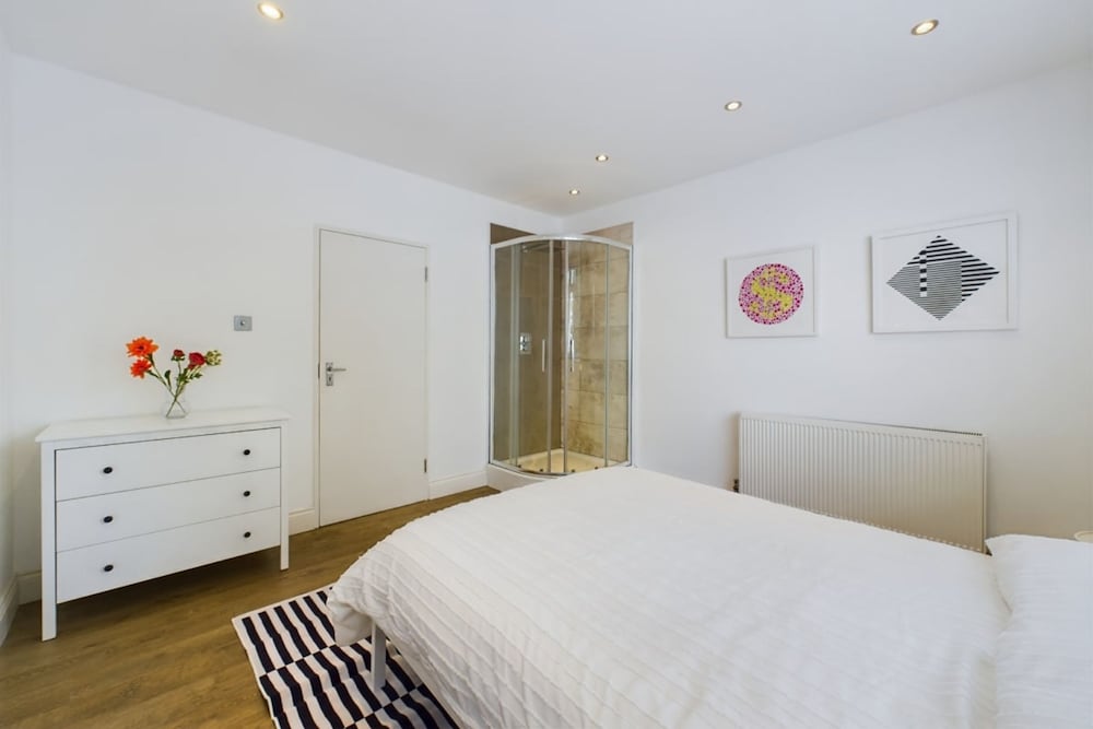 The Earl s Court Hideaway - Warm 3bdr House