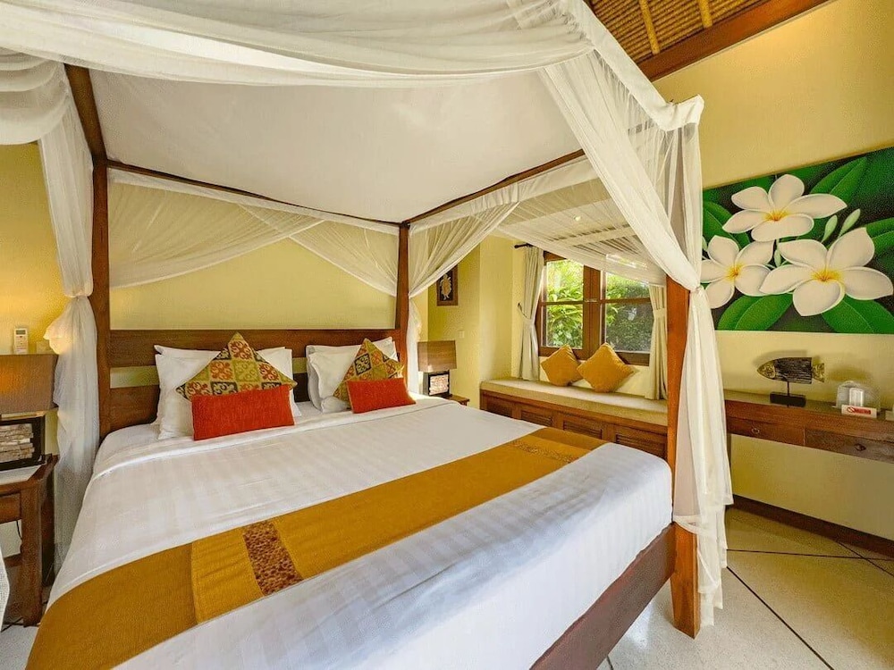 Luxury 4BR-Villa Santai-Central Seminyak