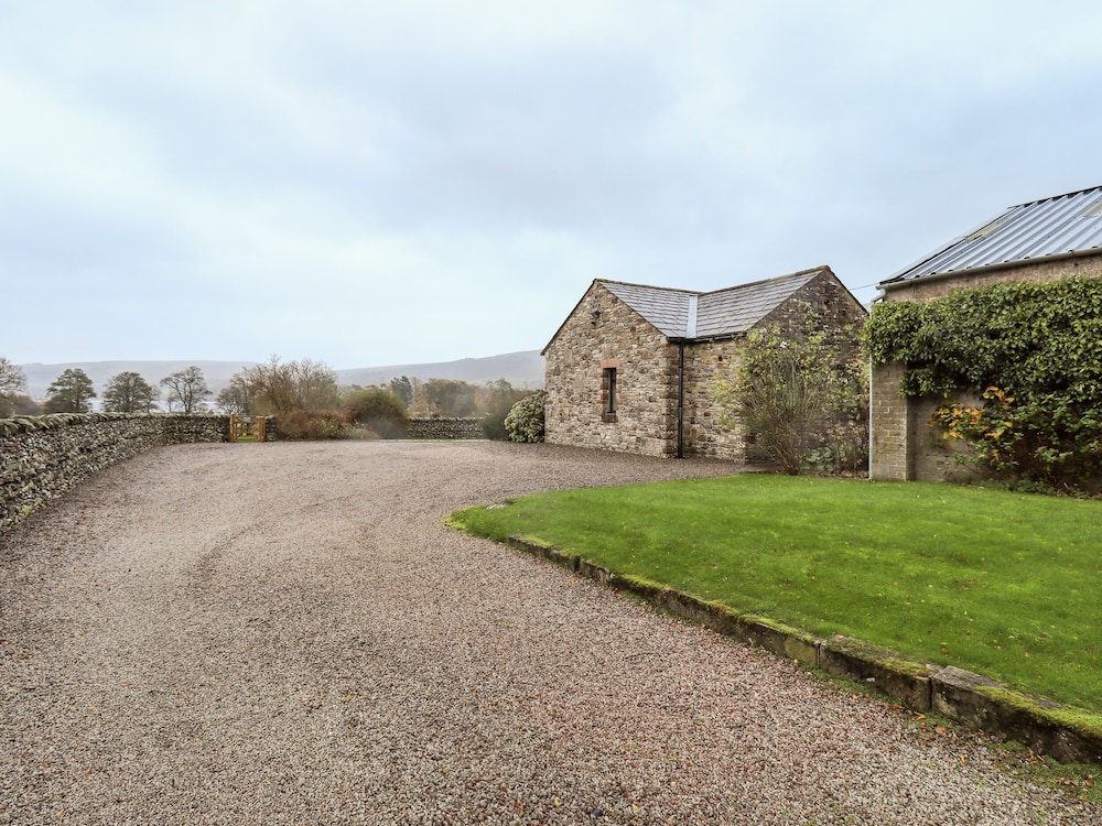 Low House