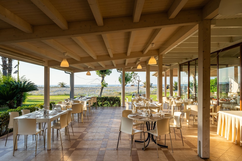 Le Dune Beach Club