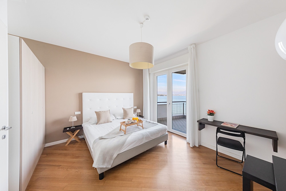Residenza Miralago - 20 Porzia - Locazione BK