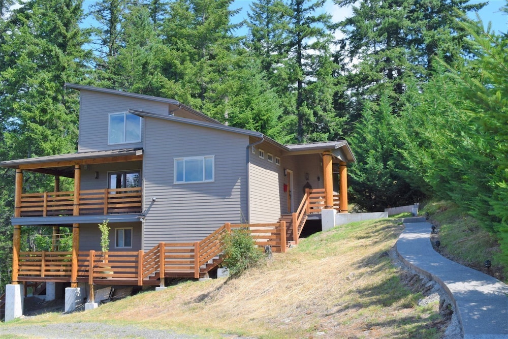 Ravenwood view 4
