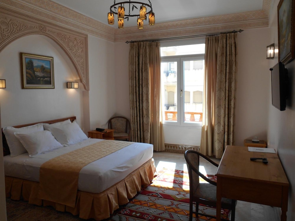 hotel room