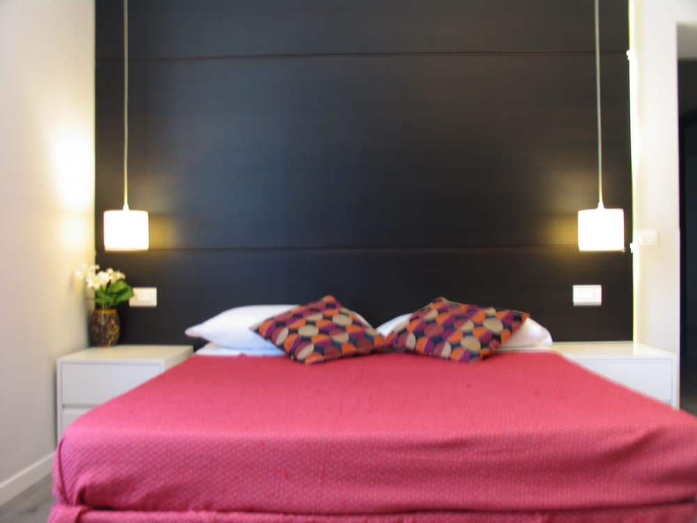 Dea Roma Inn