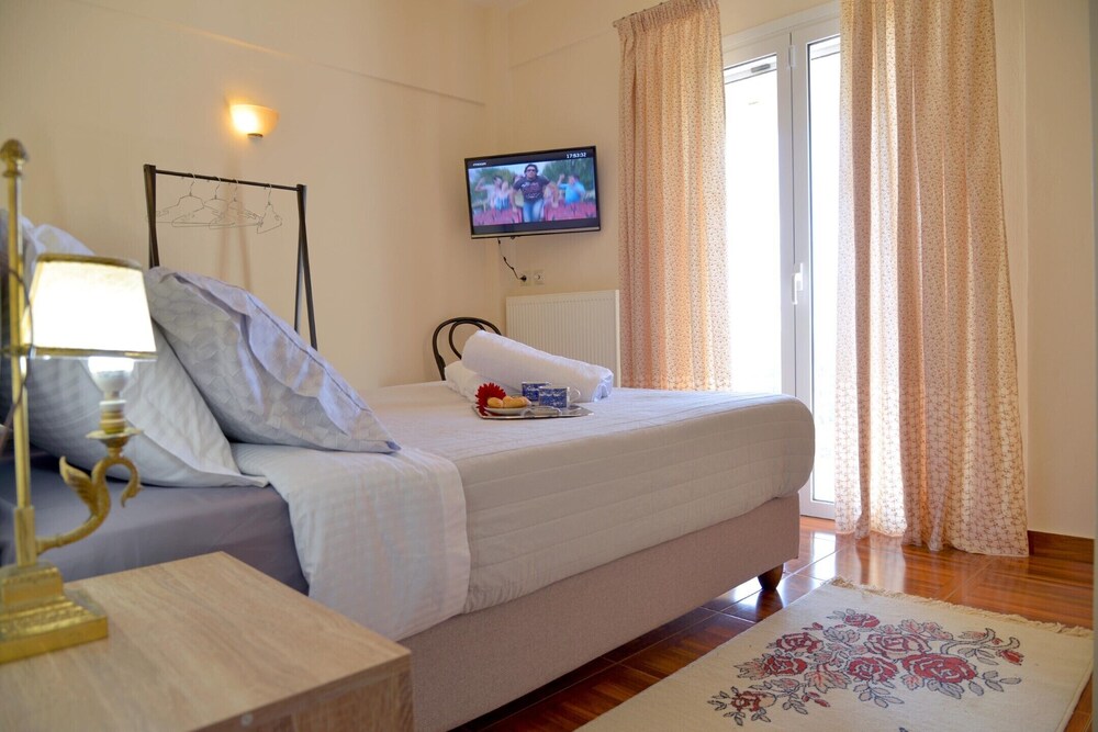 Ef Zin Villa by Corfuescapes view 4