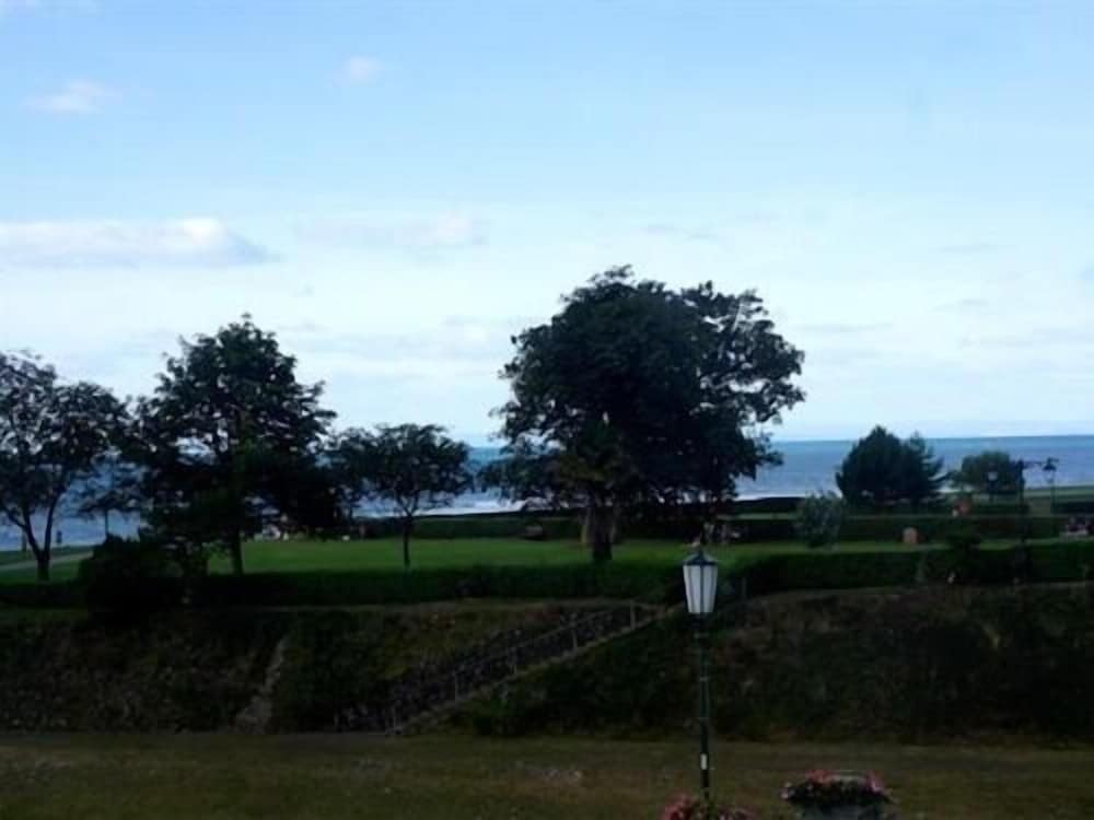 The Lyn Valley Guest House