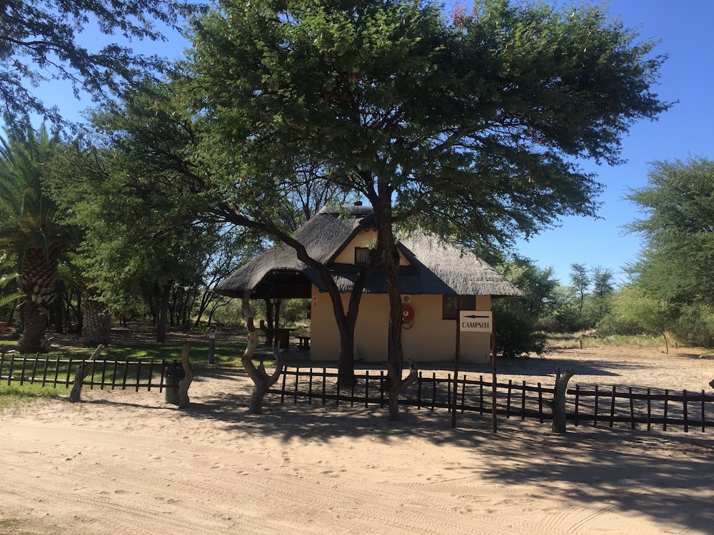 Tautona Lodge