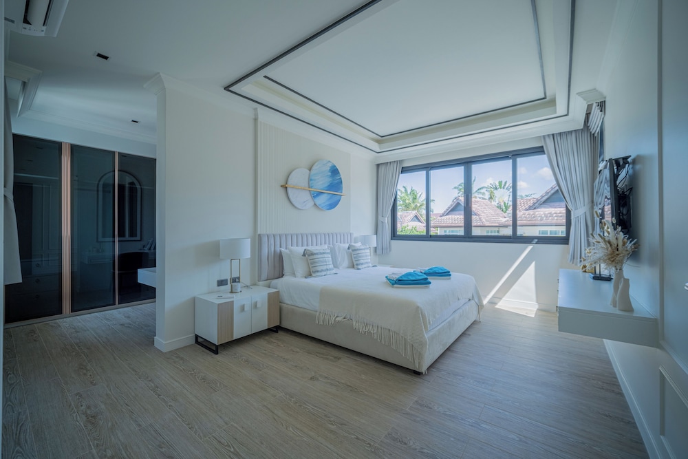 FIFTH ELEMENT pool villa by NLA