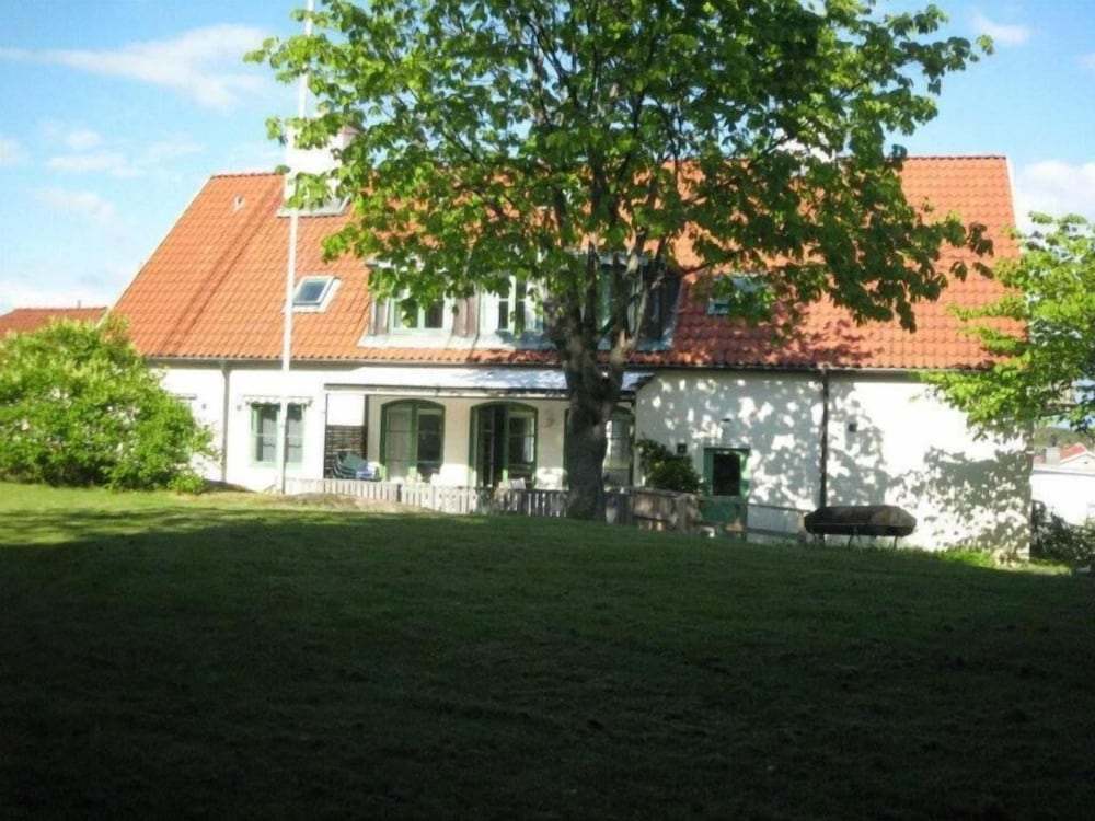 Fjällbacka Pensionat & Vandrarhem