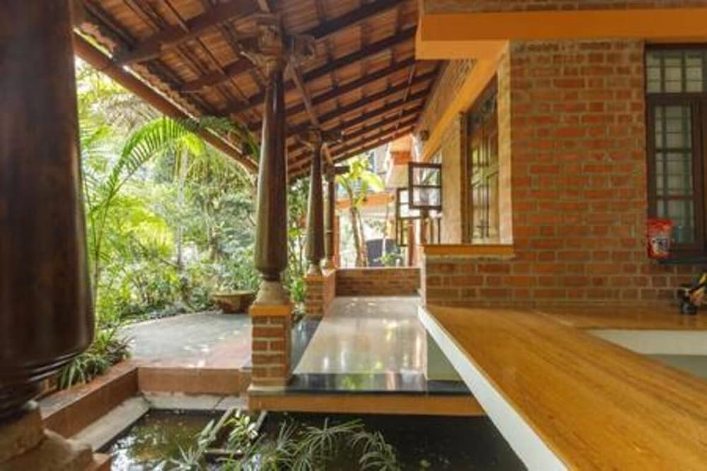 Kerala Style Villa by Stayjade