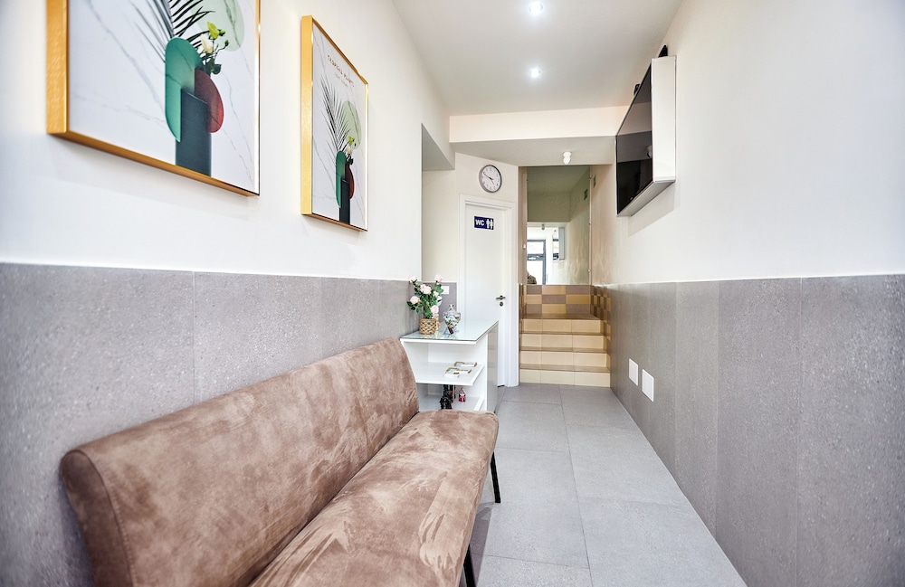 Cam's Suites