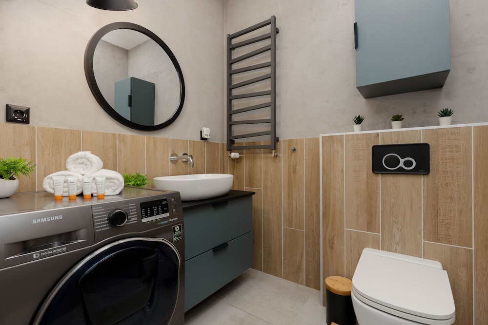 Metro Dworzec Wileński Studio by Renters view 3