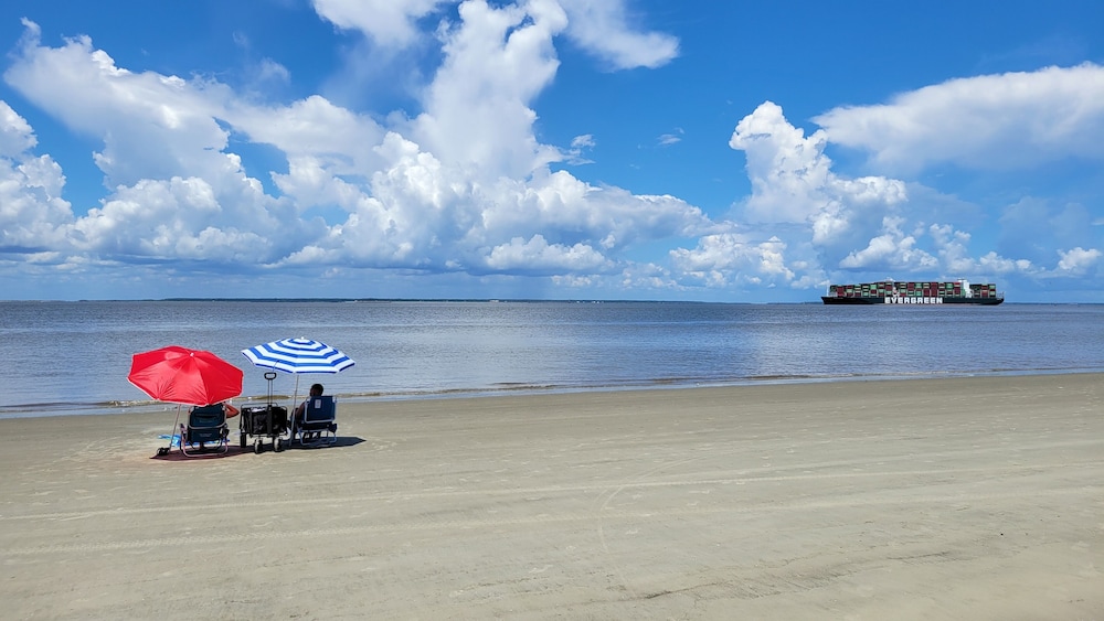 Beach Racquet B by Tybee Vacation Rentals