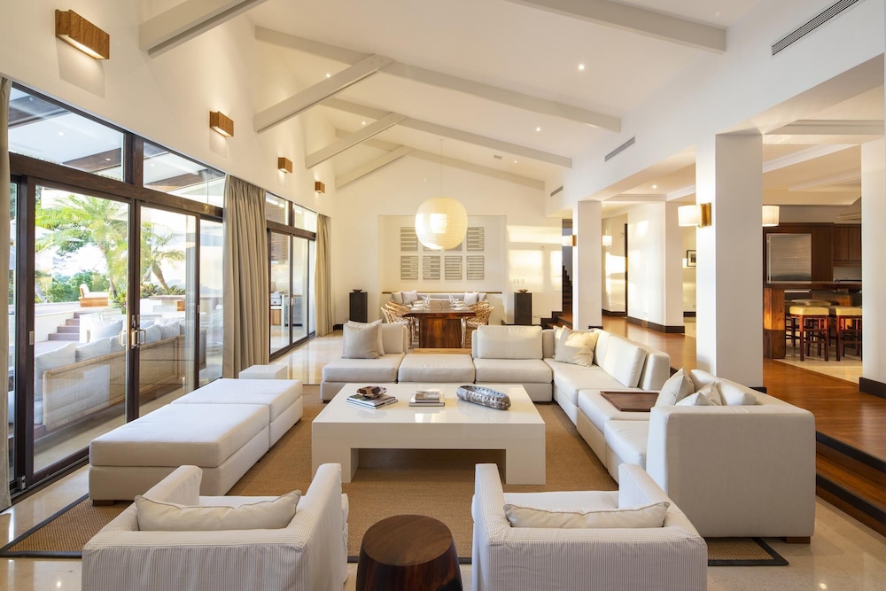 Villa Belvedere Ocean Views up to 12 Guests view 2