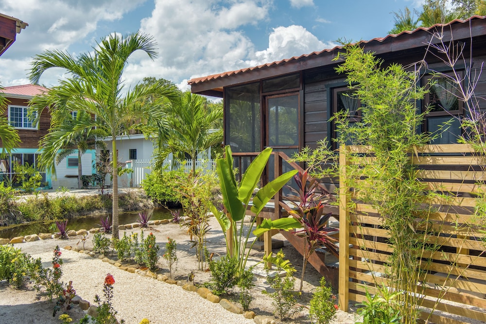 Kmar Villas
