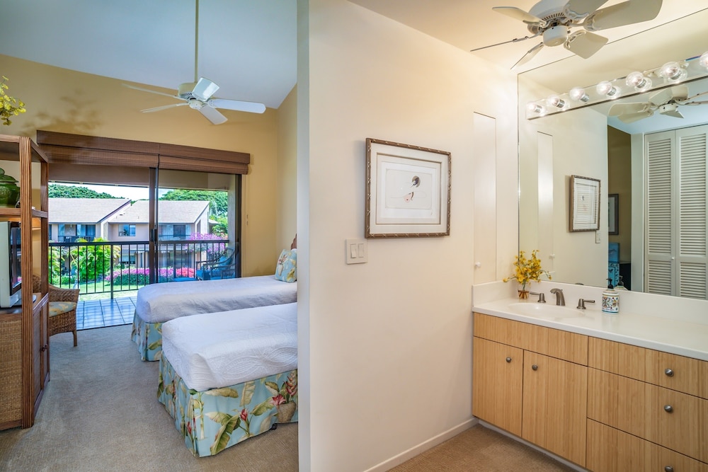 Wailea Ekahi Two Bedrooms - Ocean View by Coldwell Banker Island Vacations view 3