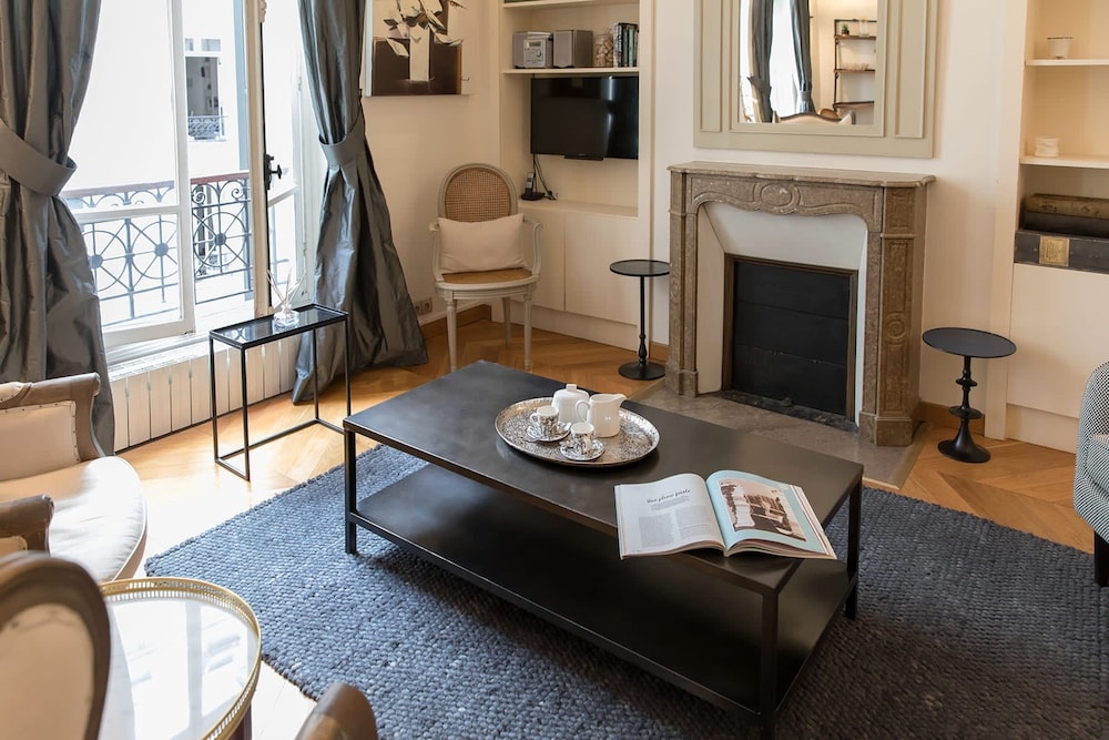 Monceau Chic I Charming 1 Bed Apt in the 8th