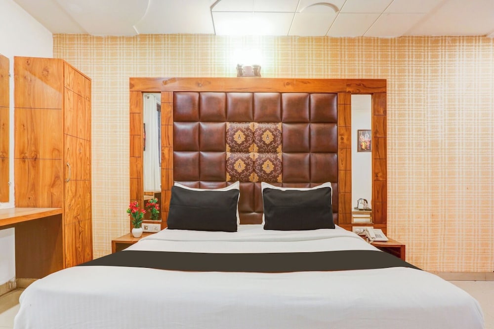 Hotel Ambrosia by Zenith