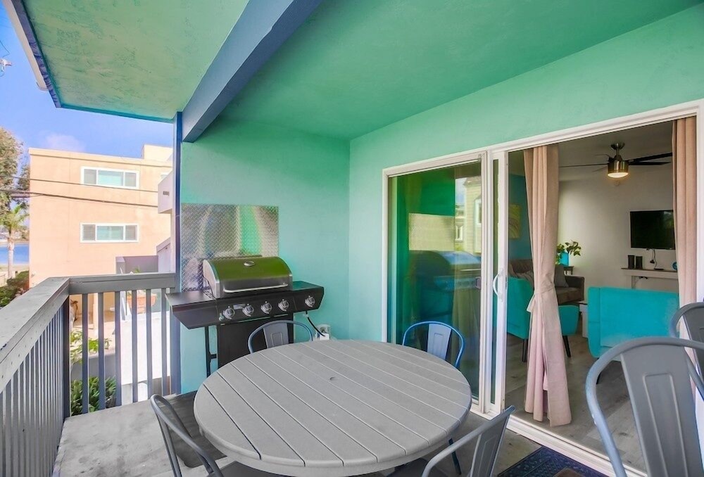 Manhattan Shores 5