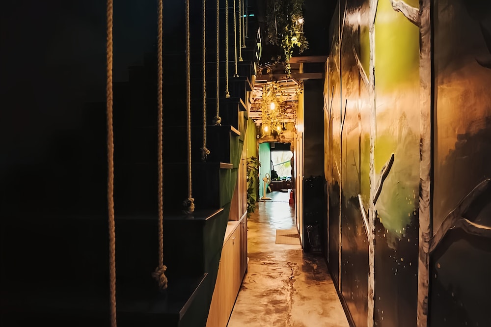 返璞歸真KO hostel 墾丁背包客棧