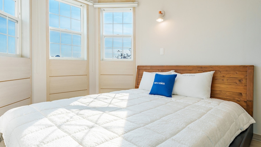 Geoje Peugeot Gomsol Petfriendly Pension