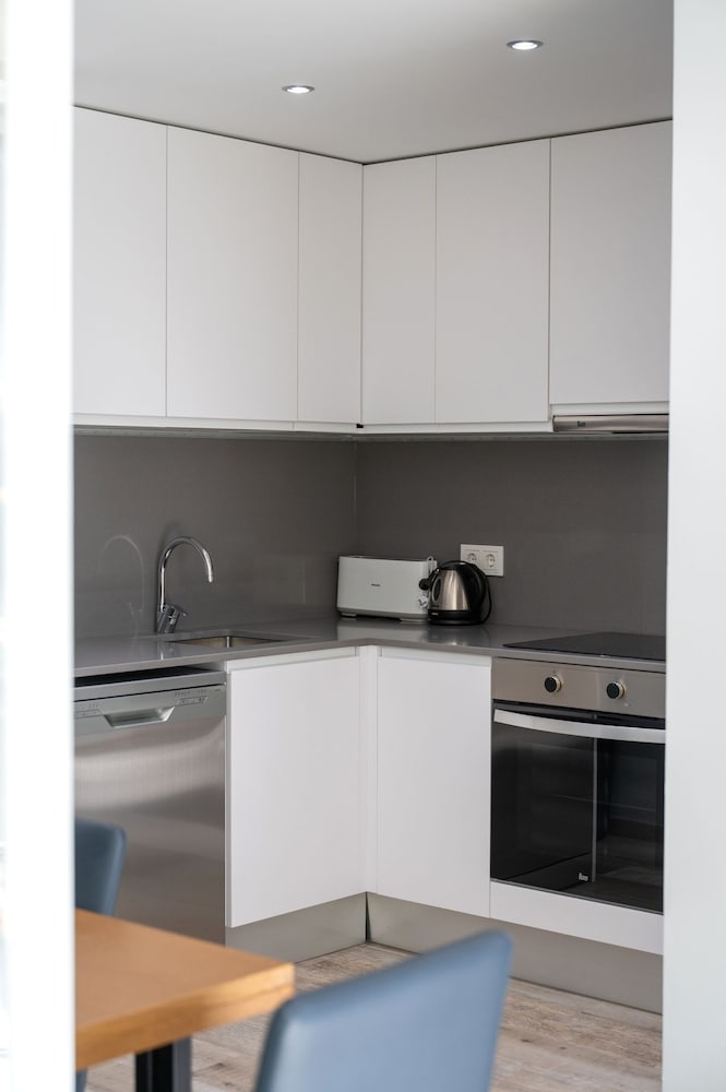 THE MIRROR & SPA by Elegant Residences