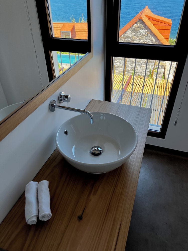 CASAS DO LARANJO- Cottages Infinity Pool