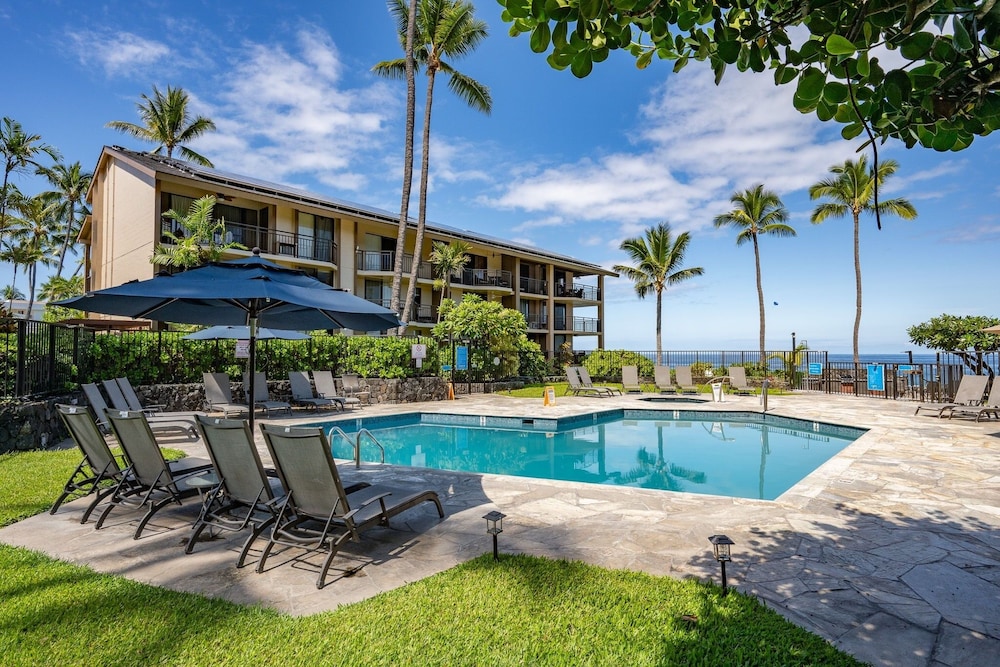 Kona Makai 3302 2 Bedroom Condo